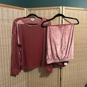 Jenni Pink Velvet Lounge Set